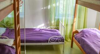 Гостиница Хостел Изба Барнаул Спальное место на двухъярусной кровати в общем номере для мужчин-3